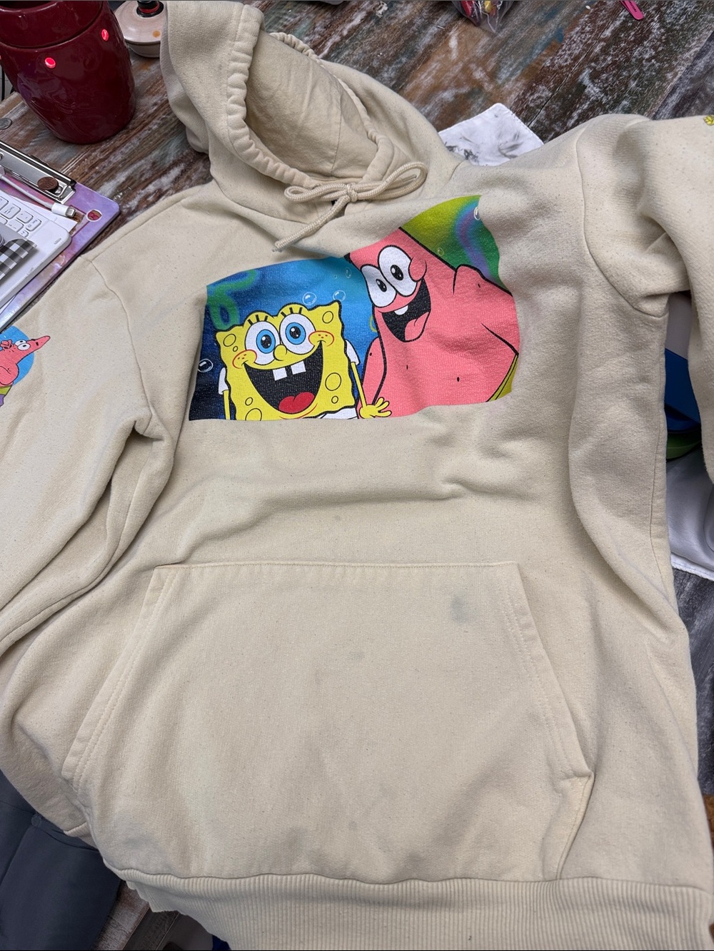 Nickelodeon SpongeBob & Patrick Cream Graphic Hoodie